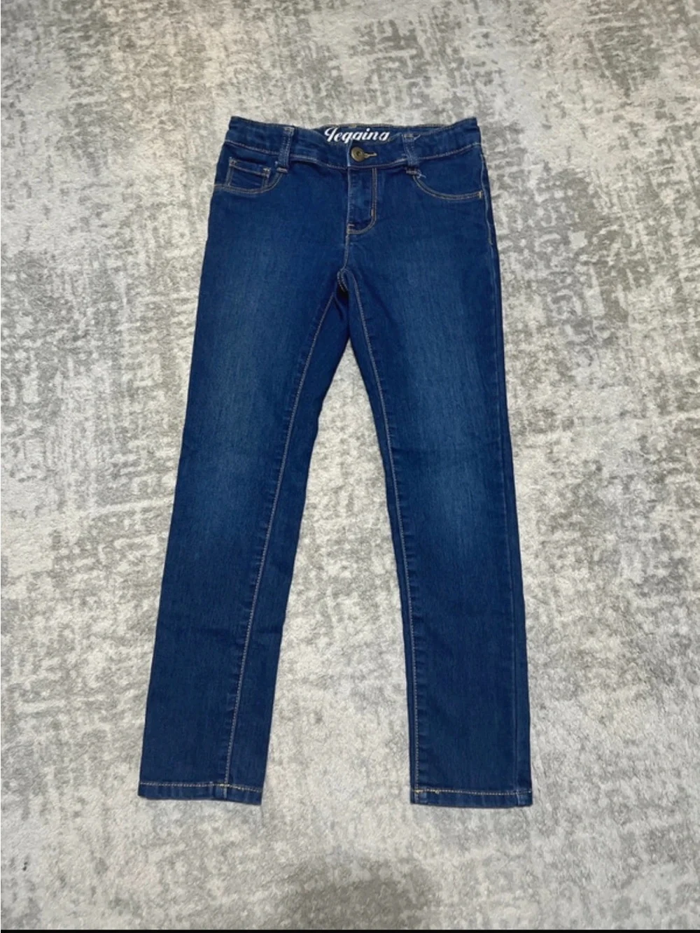 🔥4/20! 2 pair of girls skinny jeans/jeggings. Size 7.